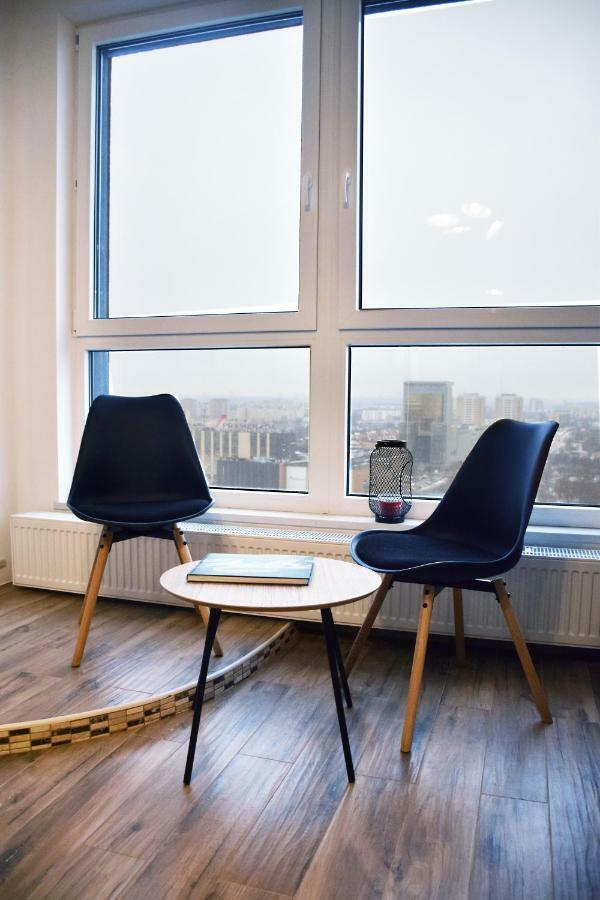 Apartments Aura Sky By Noclegi Renters Warsaw Exterior photo